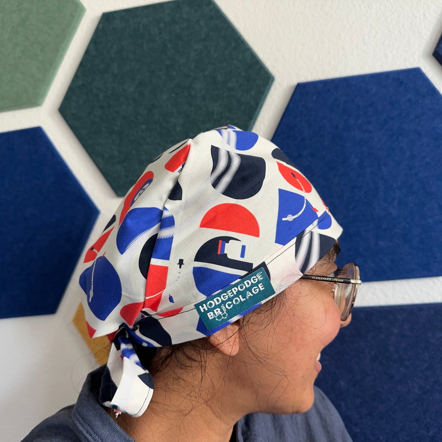 Anesthesia Scrub Cap in the Bauhaus style